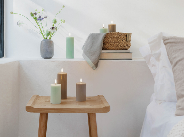 Melted pillar candle smooth M